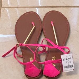 Fusia Pink palm Sandles